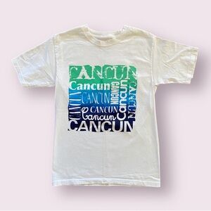 Cancun Mexico Souvenir Graphic Tee in White